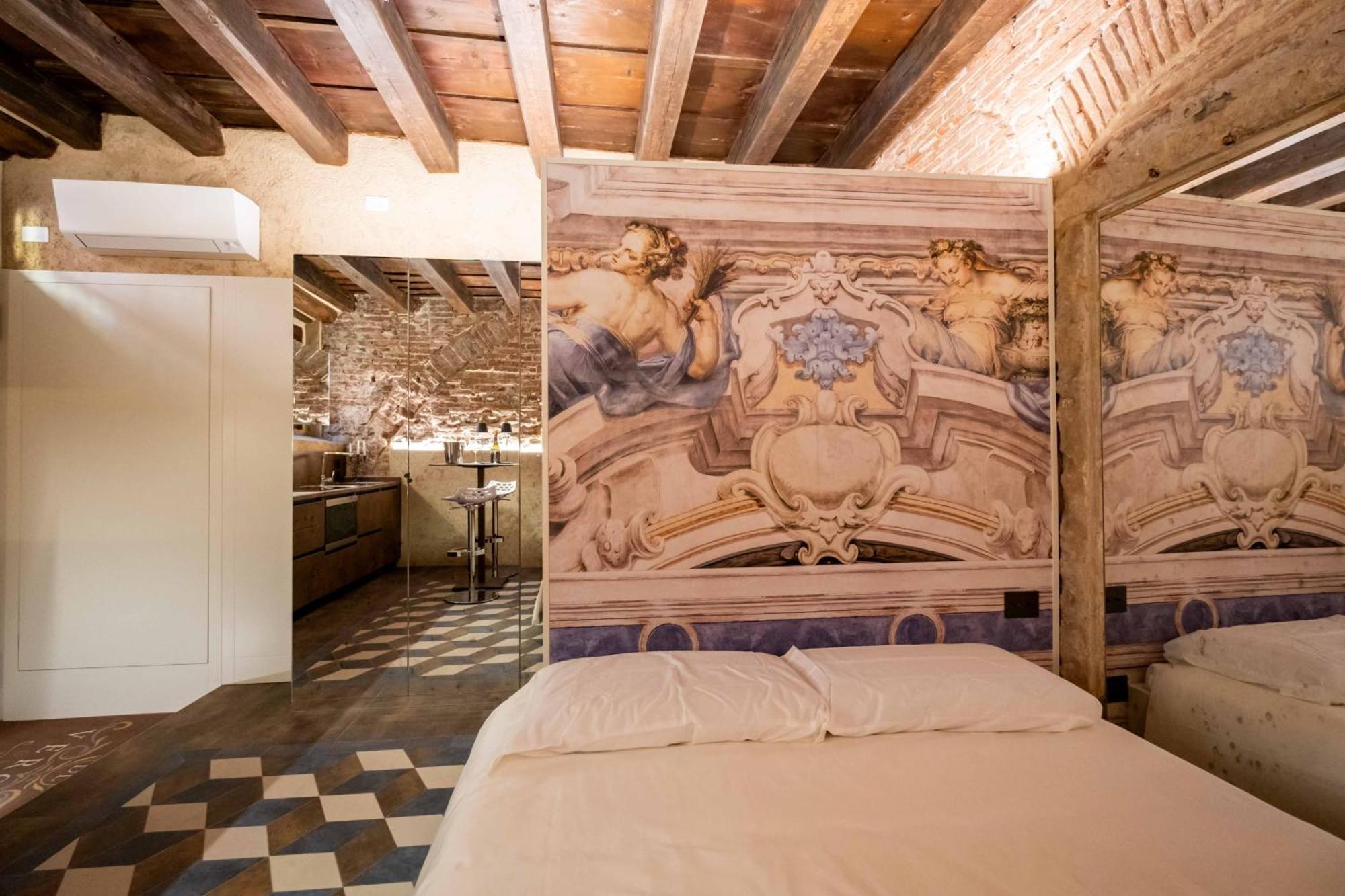 Verona Deluxe Boutique Room Exterior foto